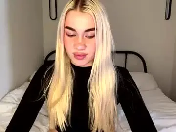 Chaturbate Free Live Porn of katie_glow