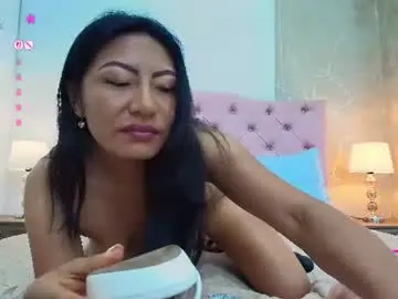 Chaturbate Adult Webcams of isis_choi