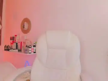 Chaturbate Free Live Porn of bellawoods_