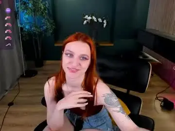 Chaturbate Free Porn Cam of c_moonie_