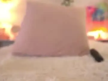 Chaturbate Live Sex Cam of violeth___