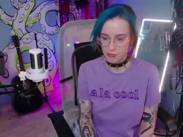 cumpotikeve from chaturbate
