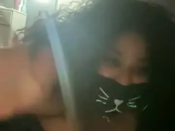 Chaturbate Free Porn Cam of plushiedollxoxo