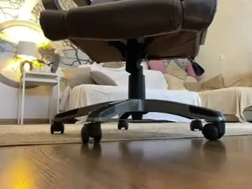 Chaturbate Watch Live Sex Cams of vivian_evans_