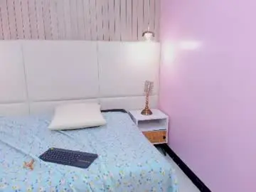 oliviaricci_ from chaturbate