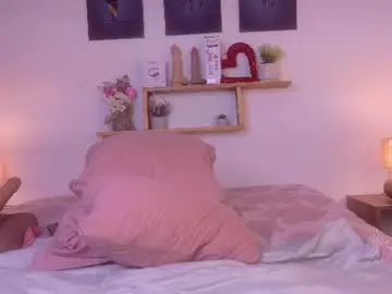 Chaturbate Best live sex cam show of nairagold_