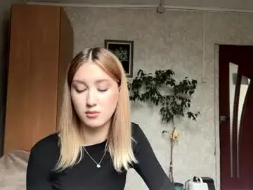 Chaturbate Live Sex Cam of maudiesikes