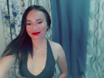 urlovely_che from chaturbate