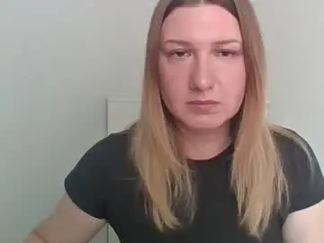 Chaturbate Live Sex Cam of velour_idylle