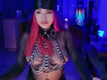 Chaturbate Live Sex Cam of unholyeva