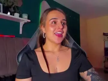 Chaturbate Sex Cam of evy_orange1