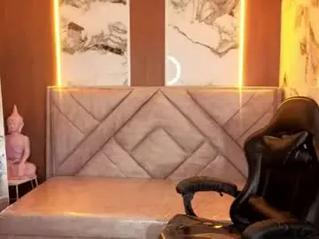Chaturbate Live Sex Cam of arimeraki_v