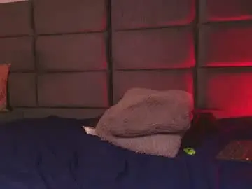Chaturbate Sex Cam of lioyqueen