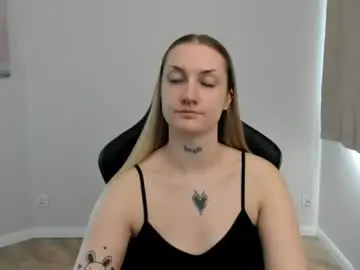 alexafragile from chaturbate