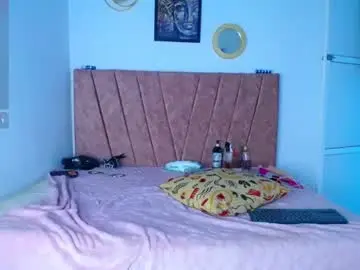issa__love from chaturbate