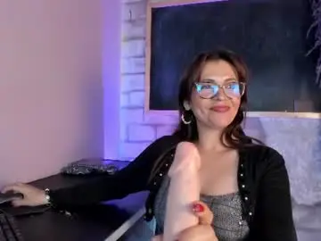 Chaturbate Adult Webcams of milenahot__69