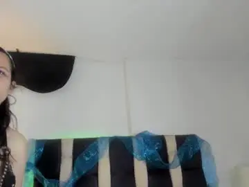 Chaturbate Best live sex cam show of valery_hot692
