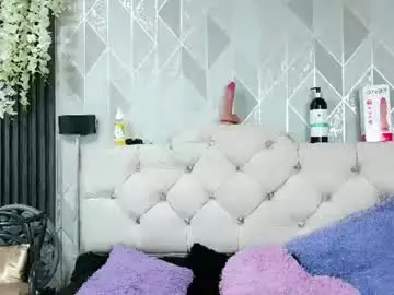 zaira_bonny from chaturbate
