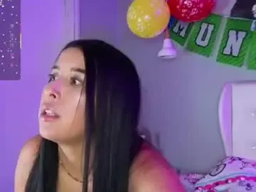 Chaturbate Sex Chat of danaee_shy
