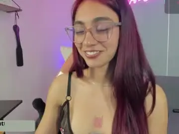 thamara_cooper_ from chaturbate