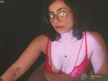 Chaturbate Watch Live Sex Cams of safaeri