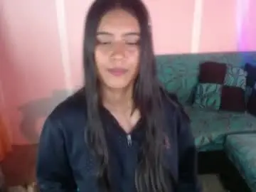 Chaturbate Live Sex Cam of sweet_susy999