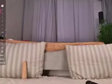 Chaturbate Live Porn of highendhoneyreal_