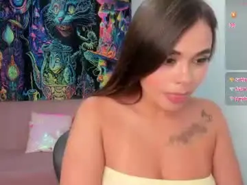 Chaturbate Live Sex Cam of isa_bella111