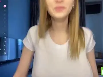 Chaturbate Live Sex Cam of janitamunerlyn