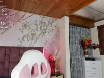 lunita_bliss from chaturbate