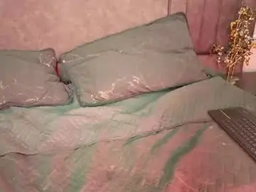 Chaturbate Live Sex Cam of maddi_jones