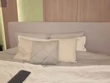 moniquemilff from chaturbate