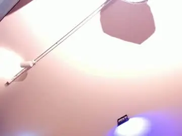 Chaturbate Live Porn of mia_milff