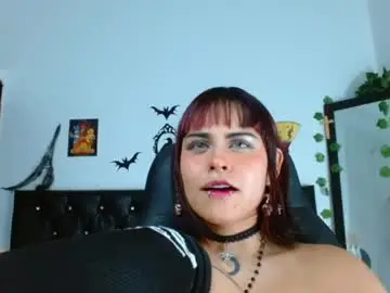 Chaturbate Live Sex of nyx_halfmoon