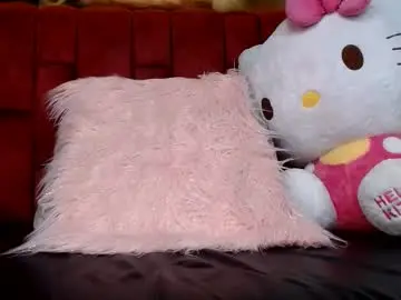 Chaturbate Live Sex Cam of zooe_petit