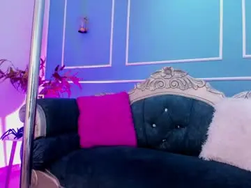 Chaturbate Live Sex Cam of sassy_mist