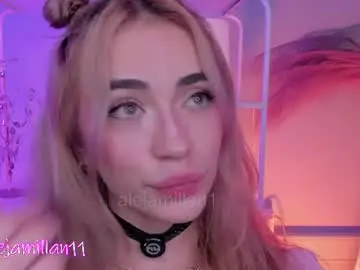 Chaturbate Best live sex cam show of alejamillan1