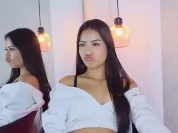Chaturbate Nude Webcam of gaby_moonn