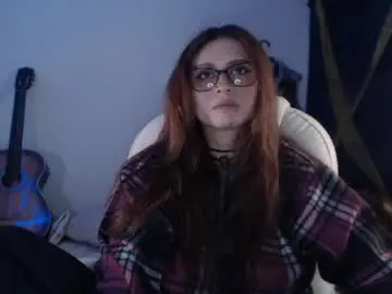 Chaturbate Live Sex Cam of flor3citarockera