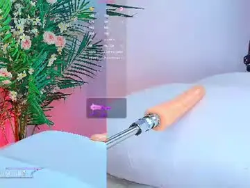 Chaturbate Live Sex Cam of kinky_karo