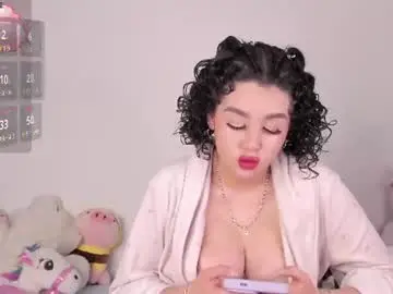 Chaturbate Nude Webcam of yunahott_