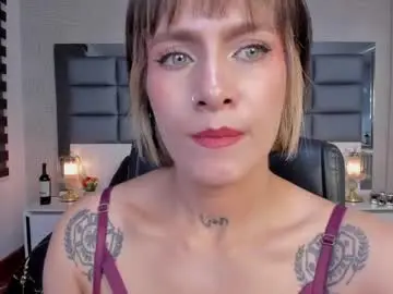 Chaturbate Sex Cam of mrs_regina_clk