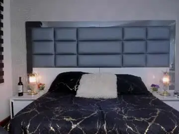Chaturbate Watch Live Sex Cams of mrs_regina_clk