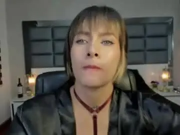 Chaturbate Adult Webcam of mrs_regina_clk