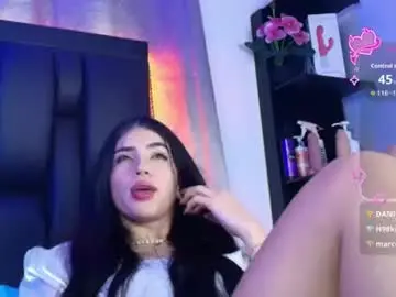 Chaturbate Watch Live Sex Cams of sararoy_
