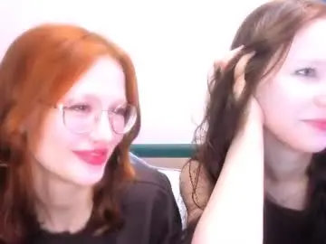 Chaturbate Best live sex cam show of chloe_wifeys