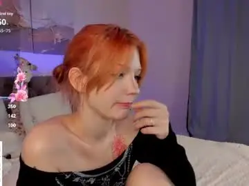 Chaturbate Live Sex Cam of hey_lexy