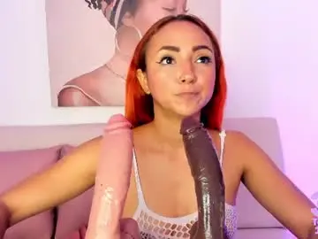 Chaturbate Nude Webcam of kelsey_foxyy