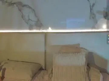 Chaturbate Watch Live Sex Cams of sienna_belluccii