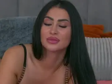Chaturbate Watch Live Sex Cams of emylaveau